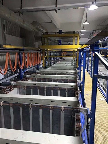 宝利通 专业工业冷水机供应商与计算机系统集成解决方案